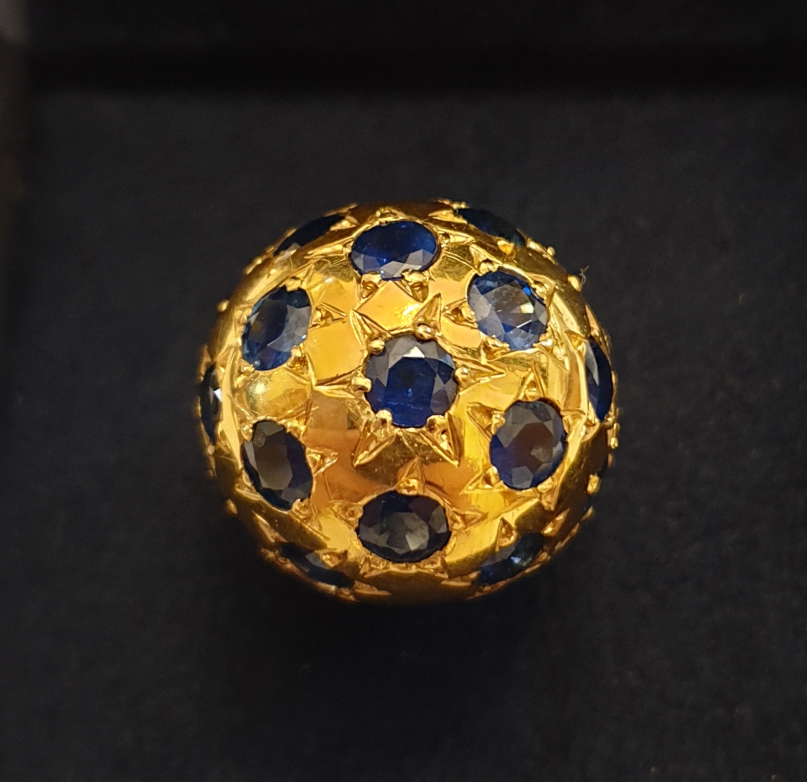 Anello oro boule Francia Parigi con zaffiri naturali