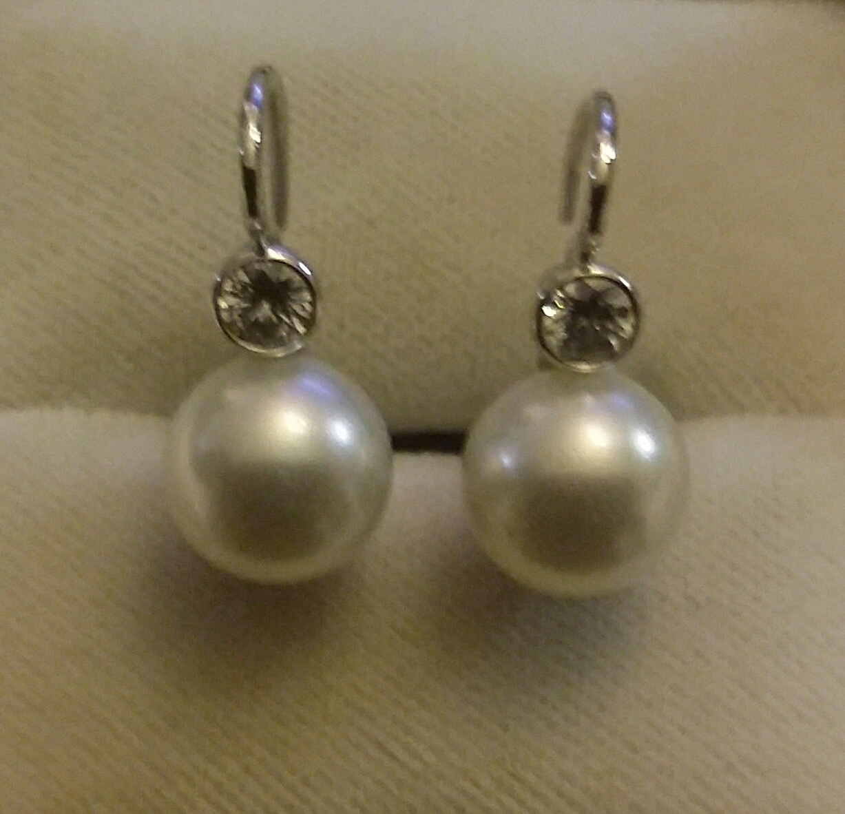 orecchini perle coltivate brillanti