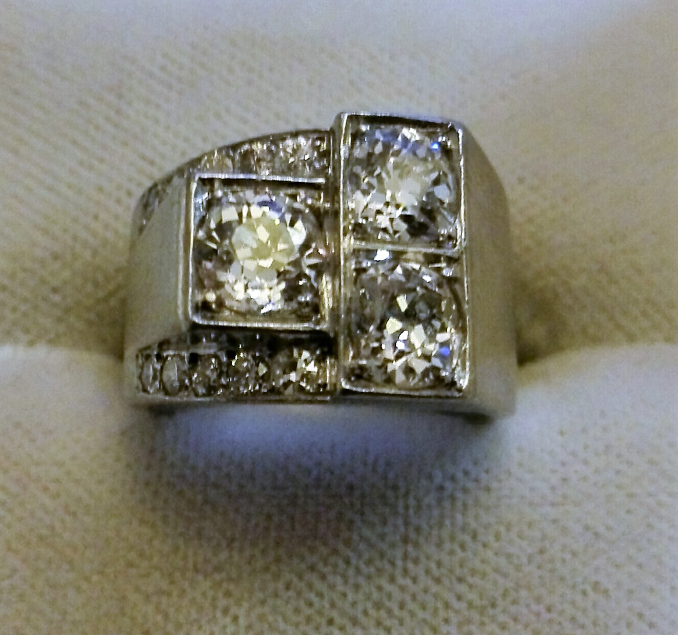 anello antico donna francia platino brillanti