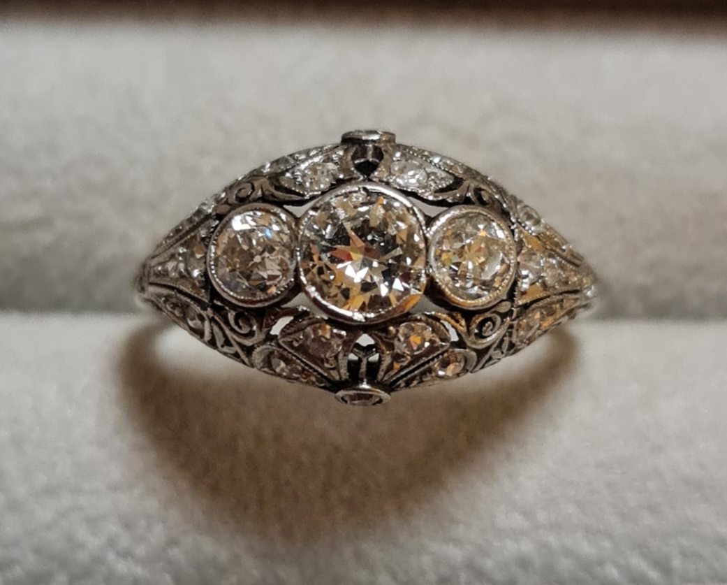 antique precious ring