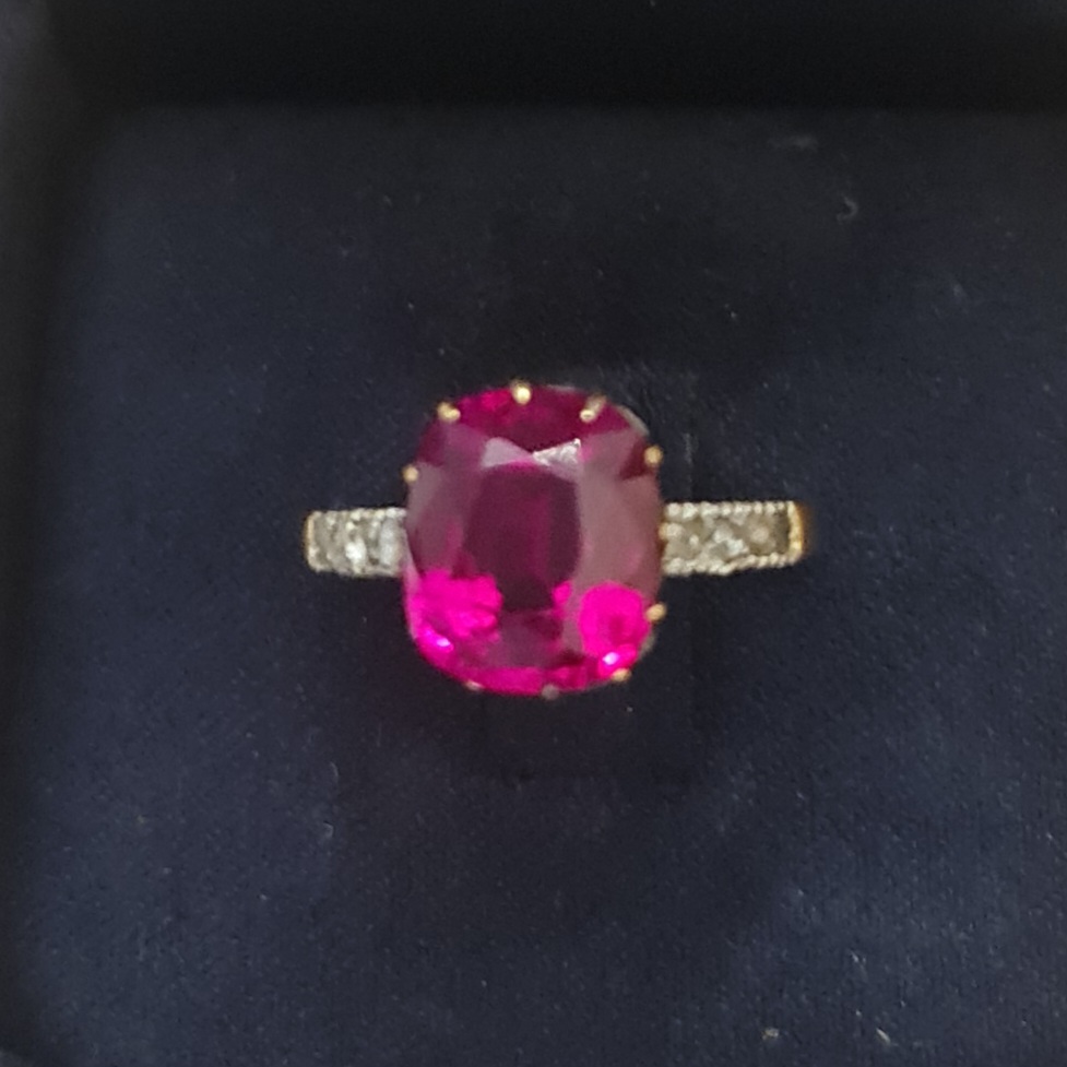 anello oro argento rubino rose diamante